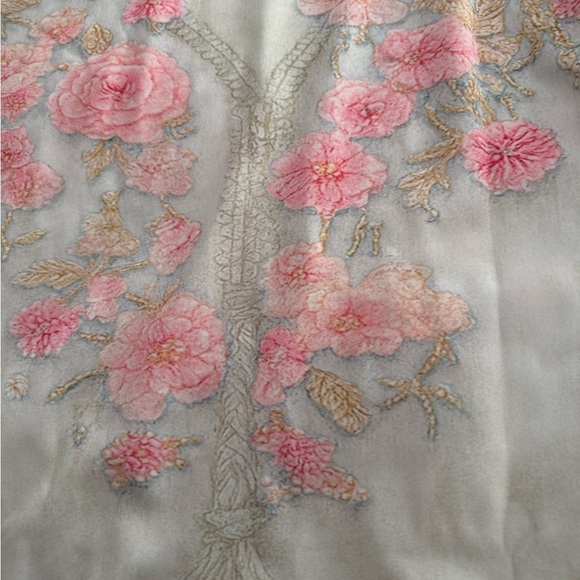 🌸🪷2D Floral Print Hoodie  BN Boutique - Picture 6 of 9